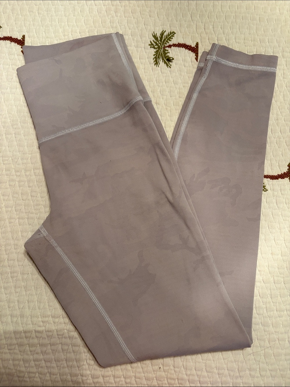 Lululemon High-Waist Seam Detail Leggings - Dusty Lavender